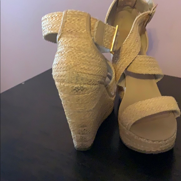 Sandals - Picture 5 of 5